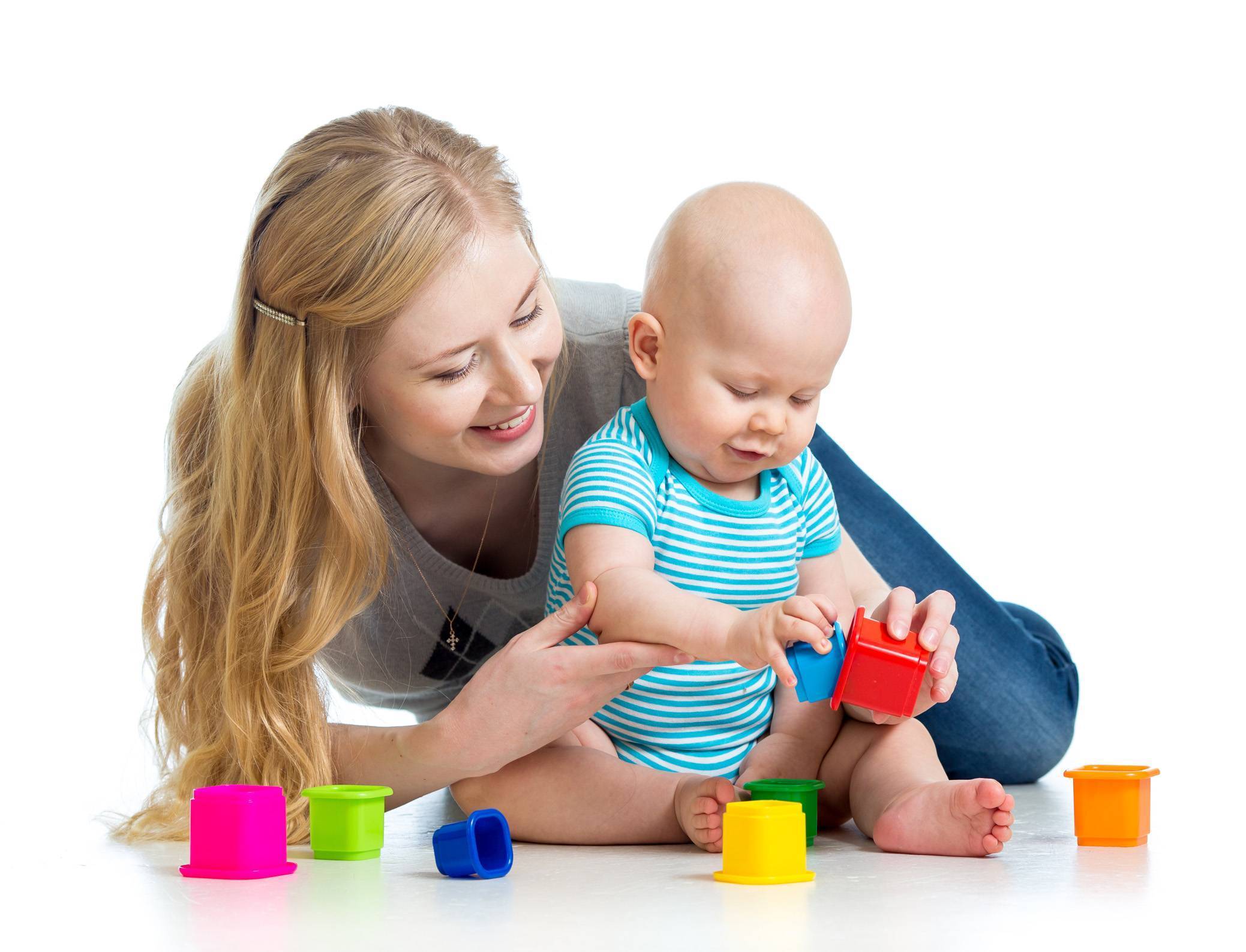 Младенческие игры: от 6 до 9 месяцев