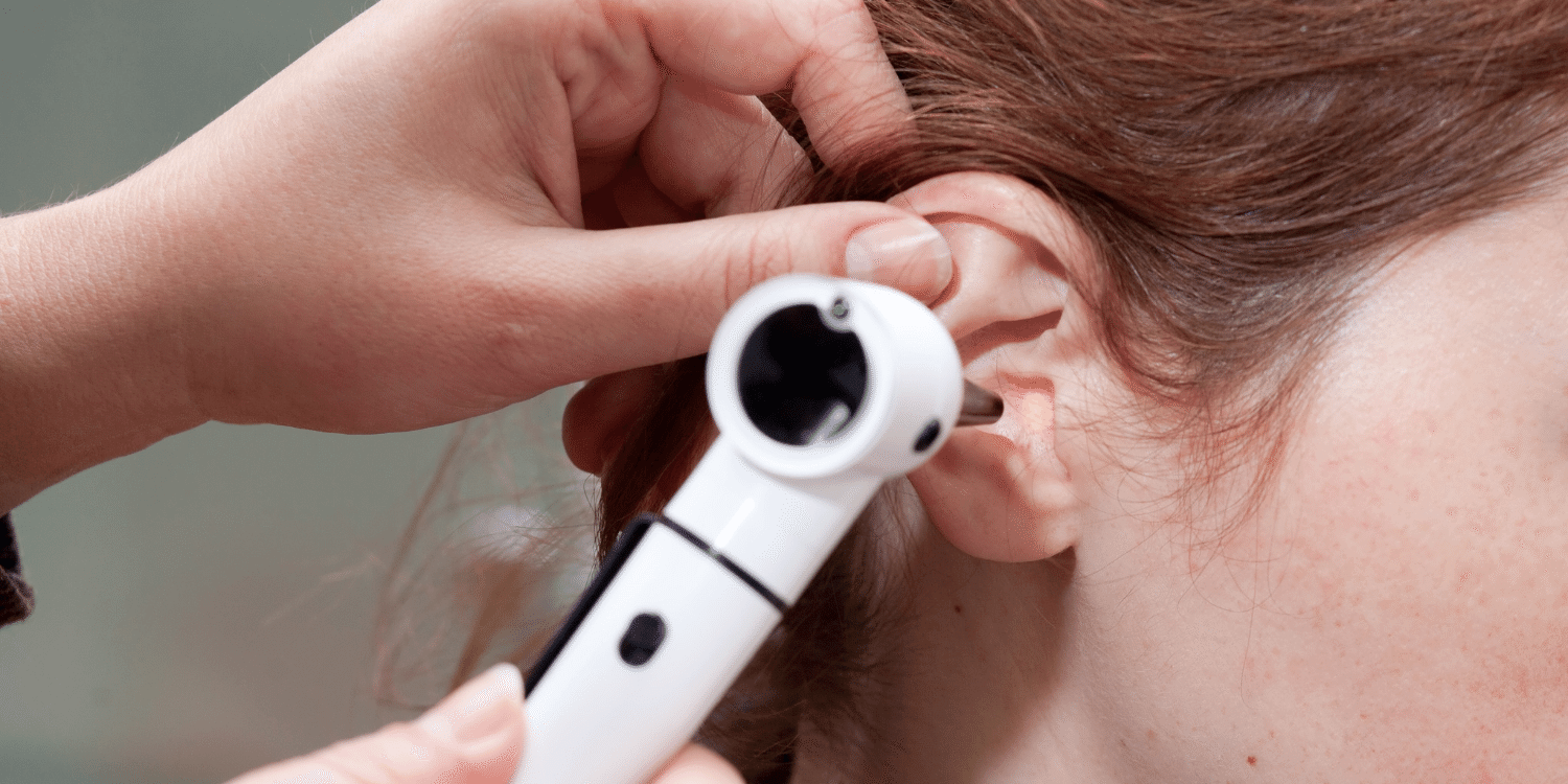 Серная пробка в ухе у ребёнка: что делать в домашних условиях