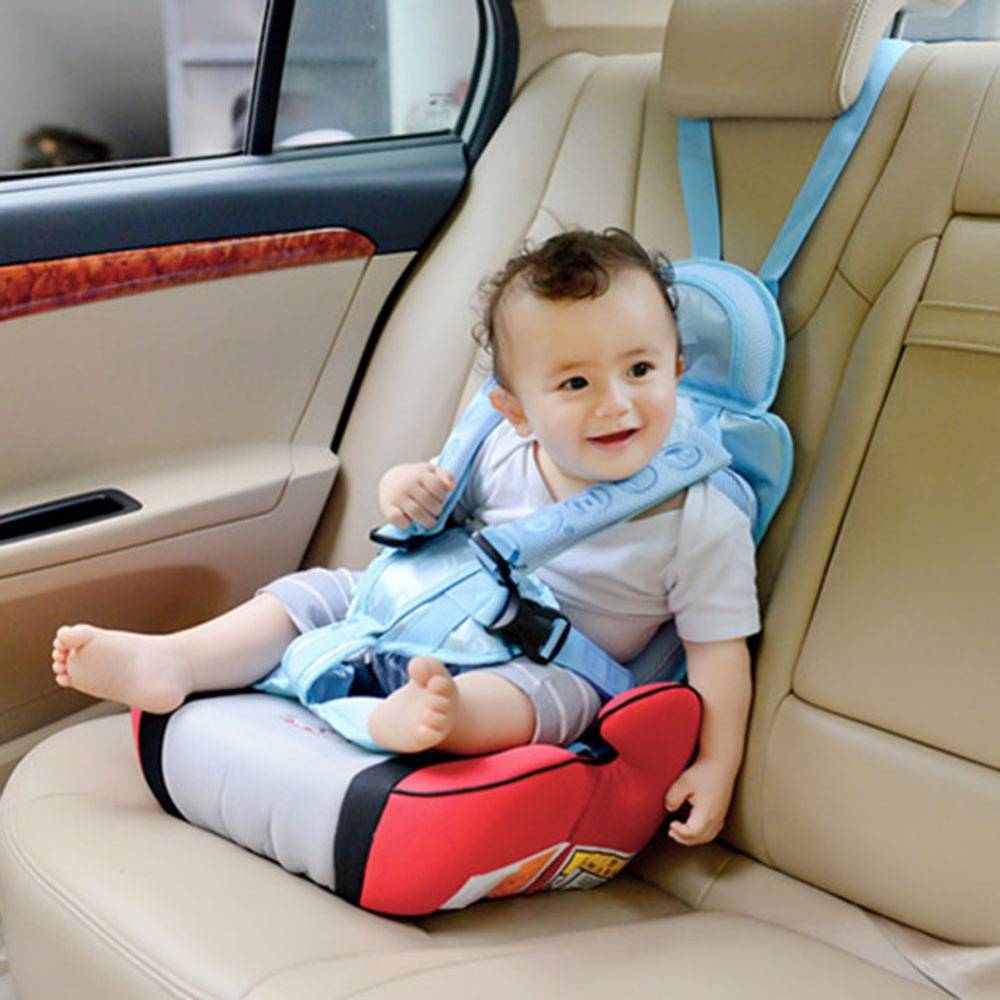 Бустер для детей в машину: с какого возраста по правилам 2020
