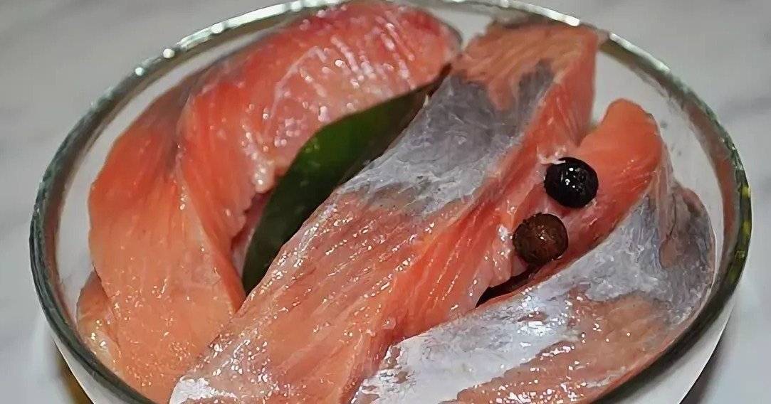 Можно ли беременным малосоленую красную рыбу