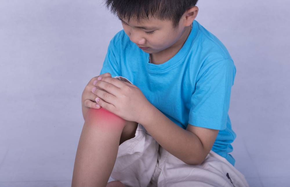 Ревматоидный артрит у детей: симптомы, лечение, диагностика, причины