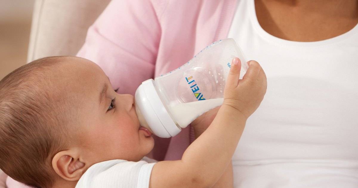 Ребенок упорно не берет бутылочку: как приучить малыша пить и есть из нее, когда кроха начнет держать бутылочку сам? ребенок отказывается от бутылочки — как приучить? нужен докорм ребенок отказывается от бутылочки.