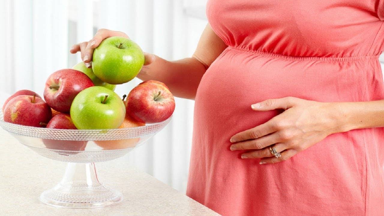 Слива при беременности: можно ли есть в 1, 2, 3 триместре, польза и вред, отзывы, противопоказания, зеленая